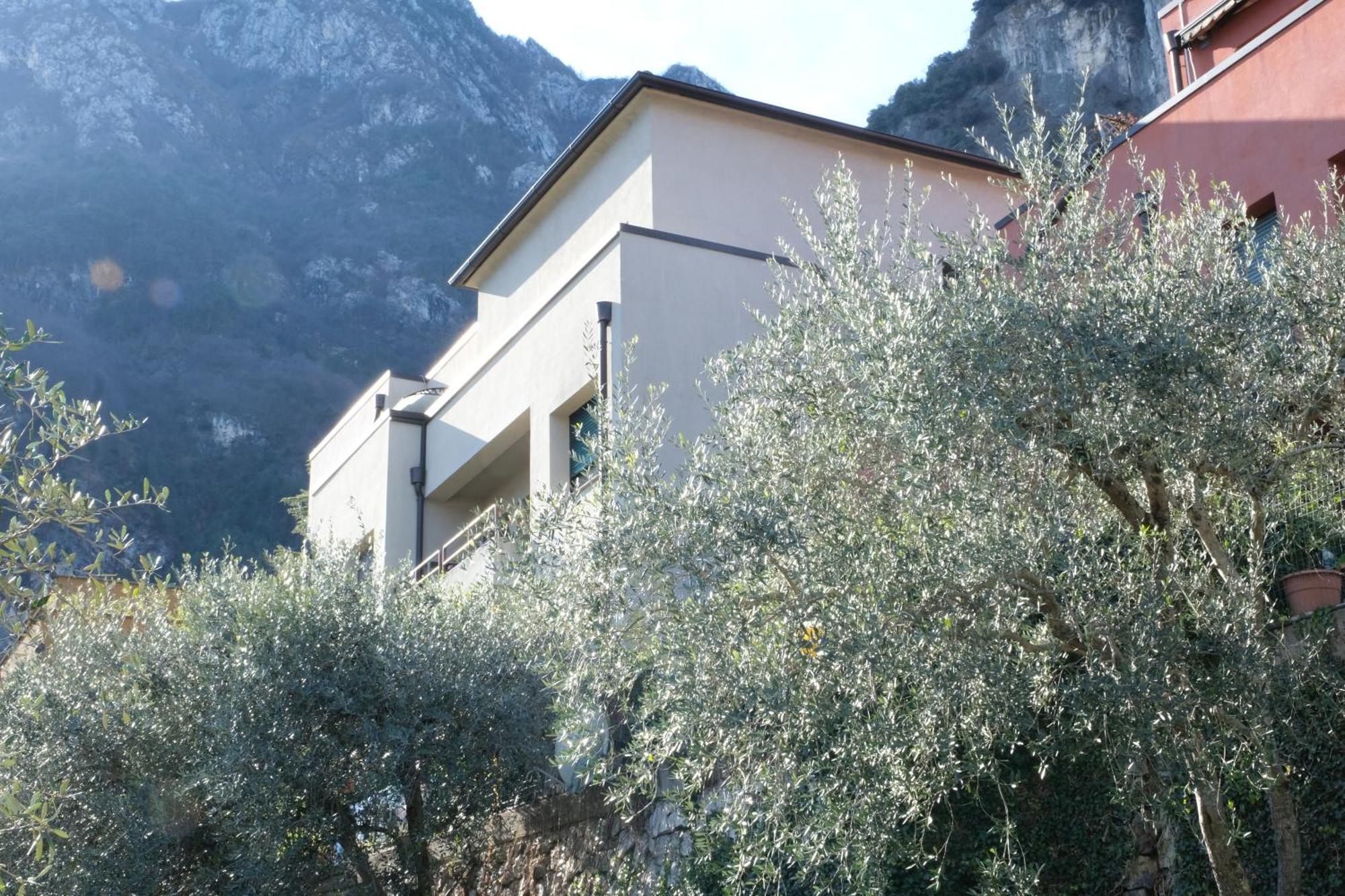 Casa Segantini - Panorama Pool Apartment Gavazzo Nuova Exterior foto